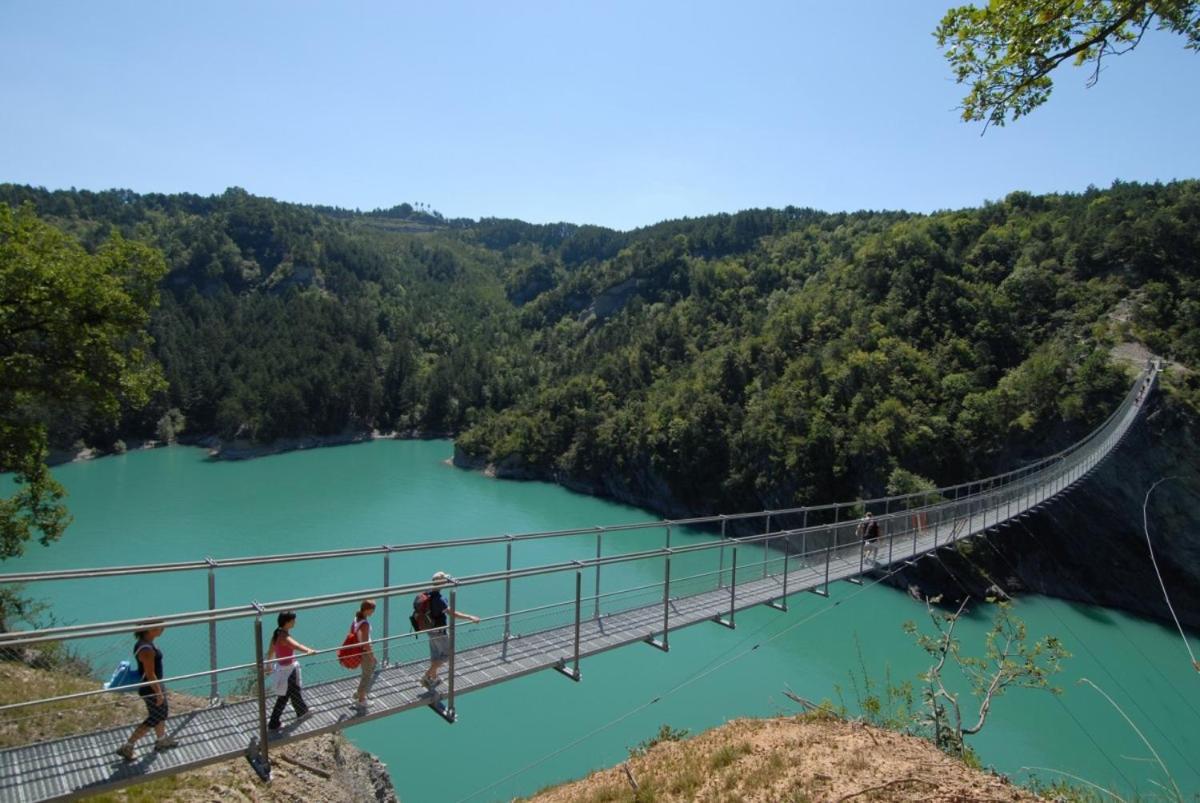 Saint-Martin-de-la-Cluze Gite Proche Des Passerelles Et Du Lac De Monteynard מראה חיצוני תמונה